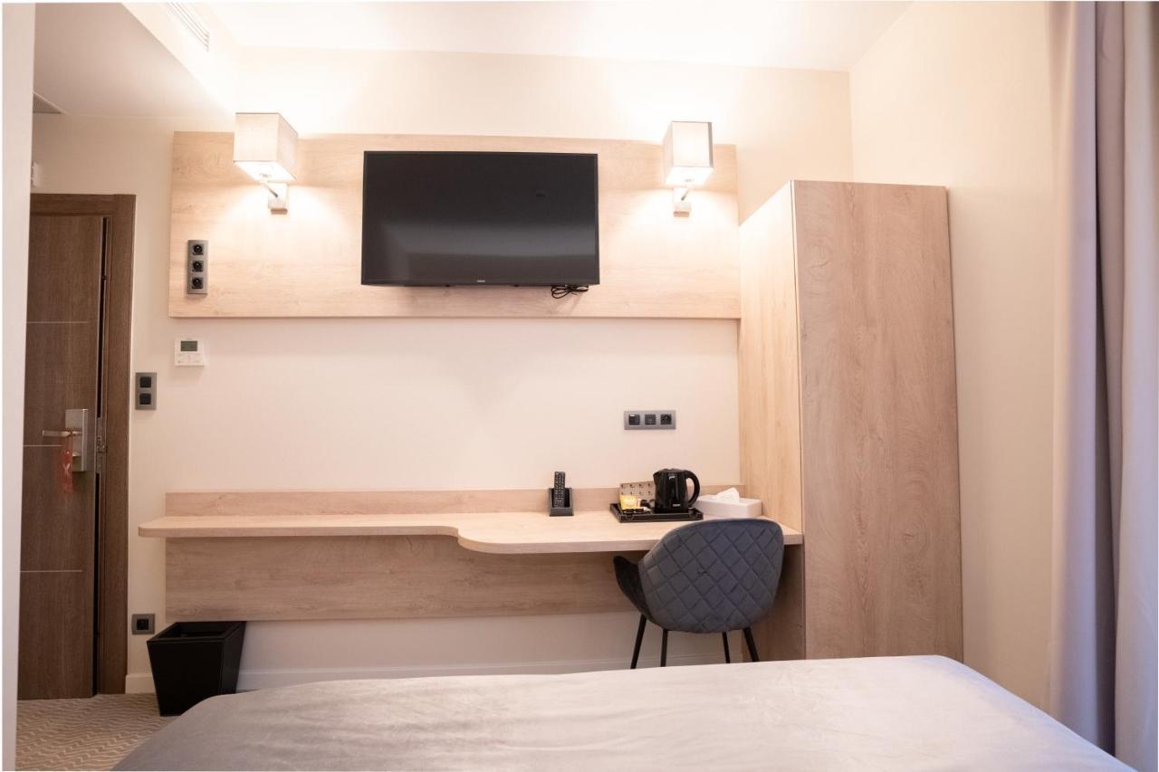 Standard Double Room,1186675234:JPEG