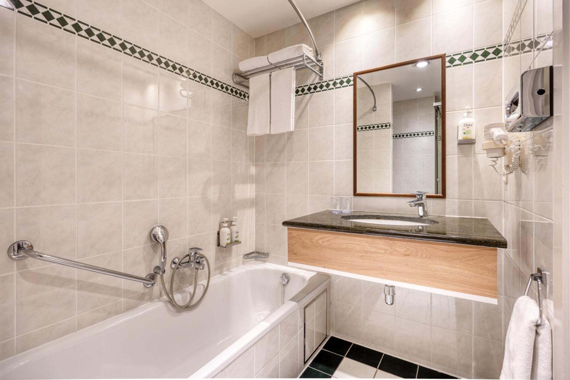 Quarto Duplo Standard