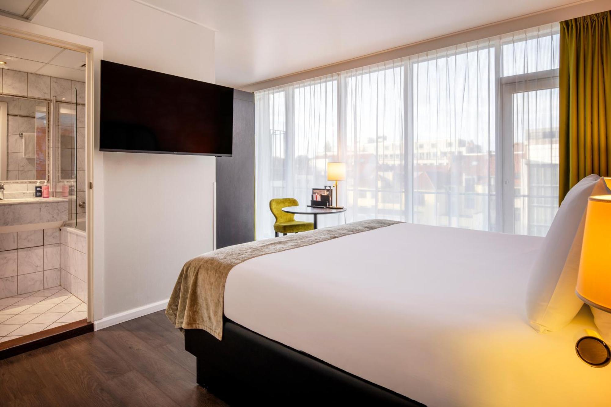 Classic Double Room
