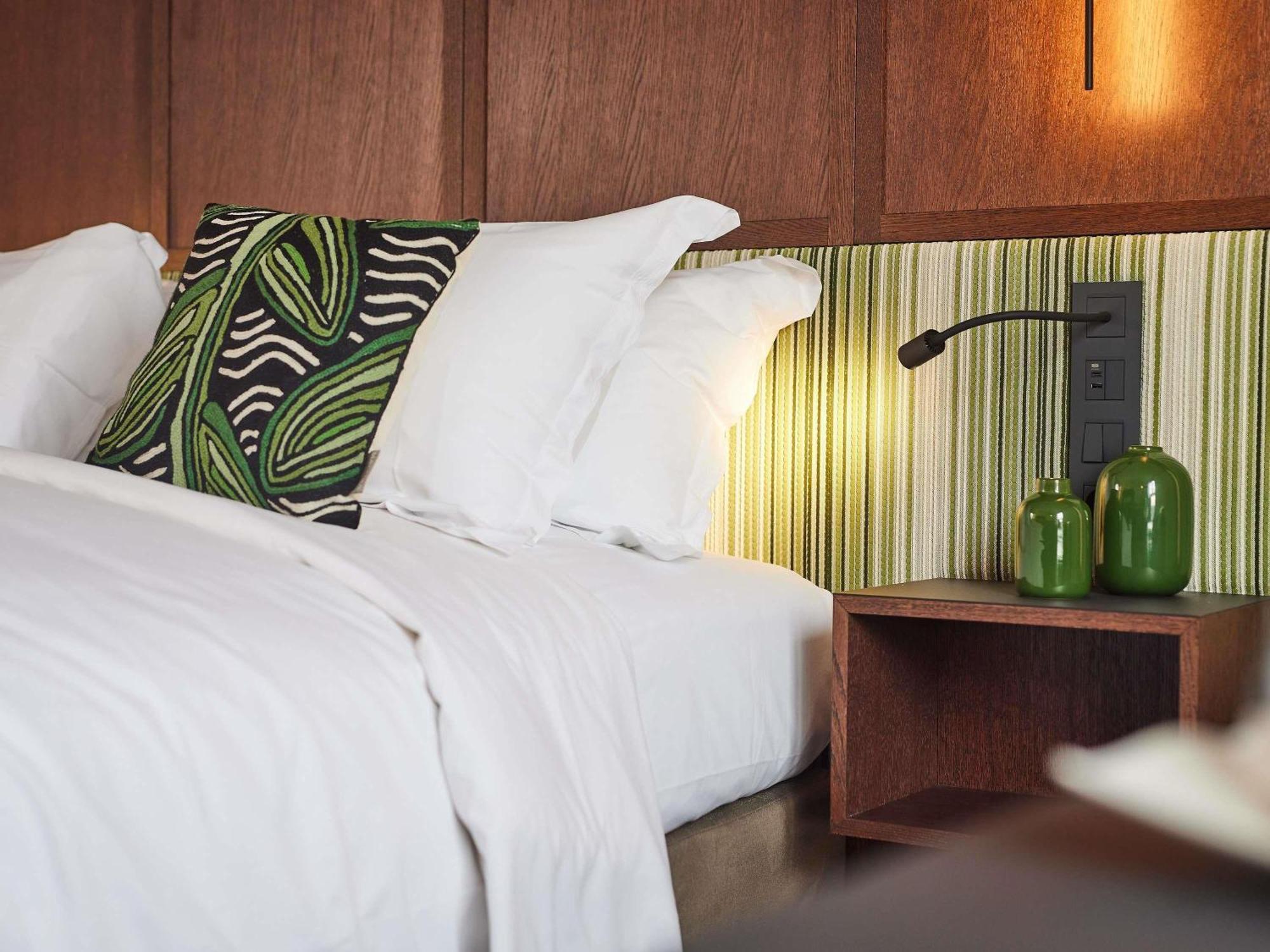 Homage Suite with One King  Bed and Garden  View