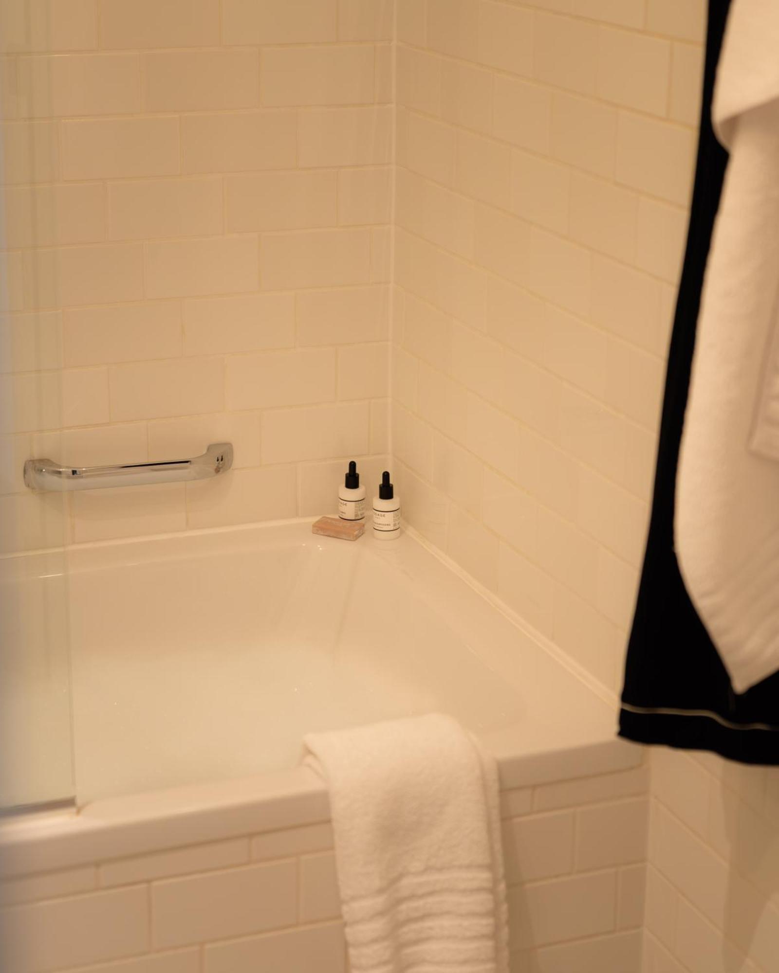 Chambre Double Deluxe avec Baignoire