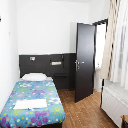 Hotel Barry-2