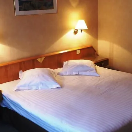 Hotel Husa Cascade-2